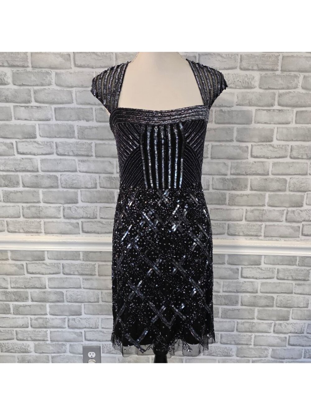 Adrianna Papell Black and Silver Beaded Cocktail Dress